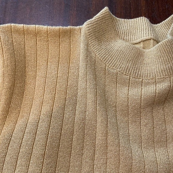 E130 Talbots Gold Mock Short sleeve sweater Women's Size L EUC - Picture 3 of 8